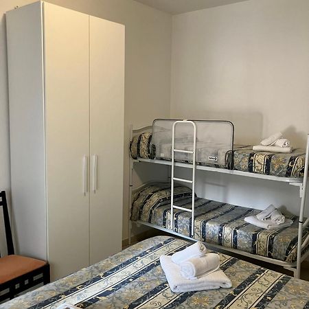 Hotel Ginevra E Residence Каттолика Экстерьер фото